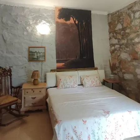 Bed & Breakfast The Stone House *