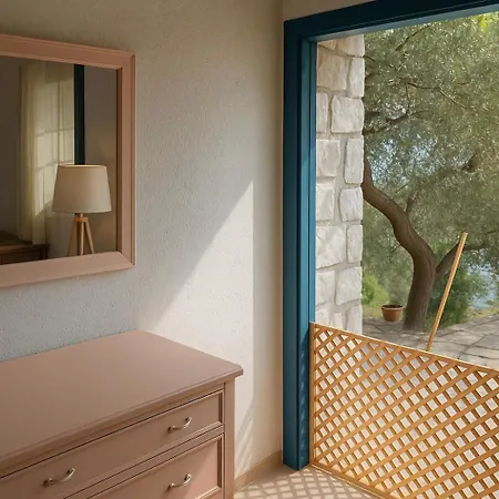 The Stone House Couette-café