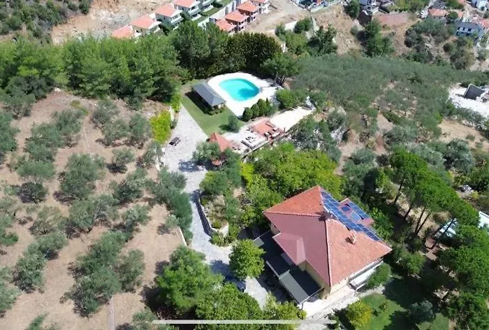 Frühstückspension The Stone House 3*