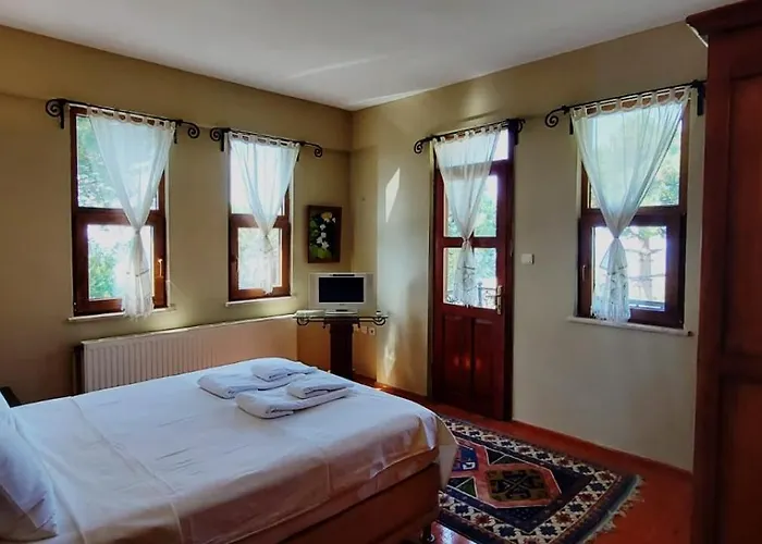 Frühstückspension The Stone House Edremit (Balikesir)